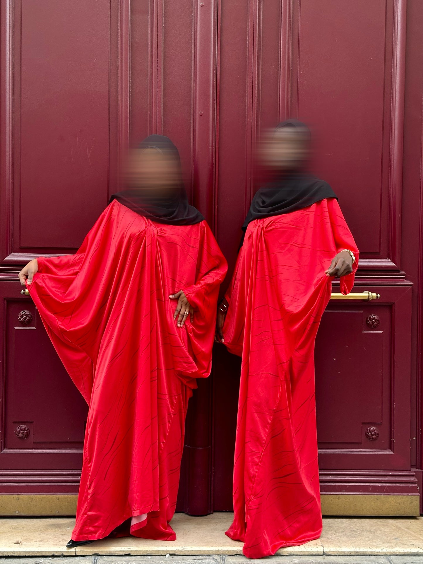 Robe Amina